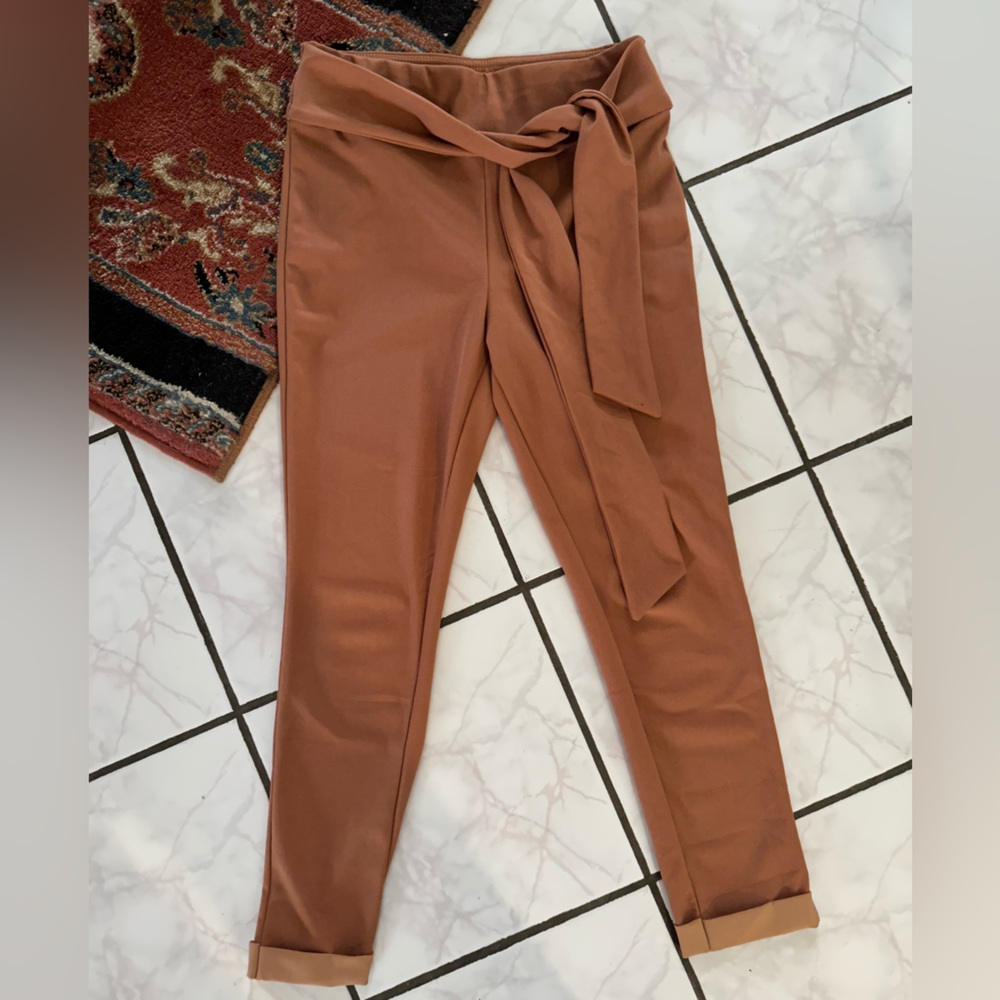 Brown waist tie pants